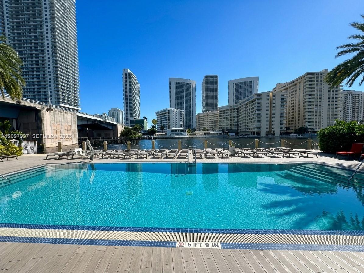 2602 E Hallandale Beach Boulevard gallery image #49