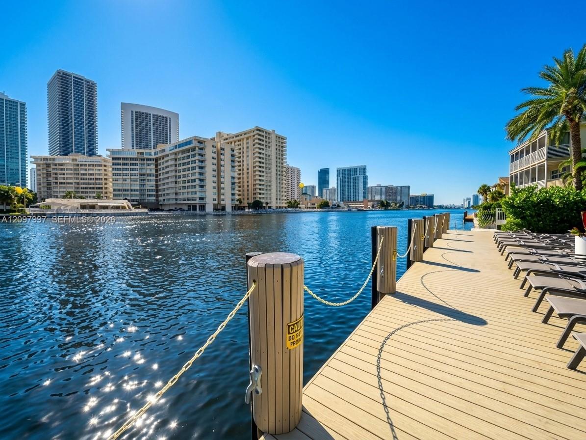 2602 E Hallandale Beach Boulevard gallery image #53