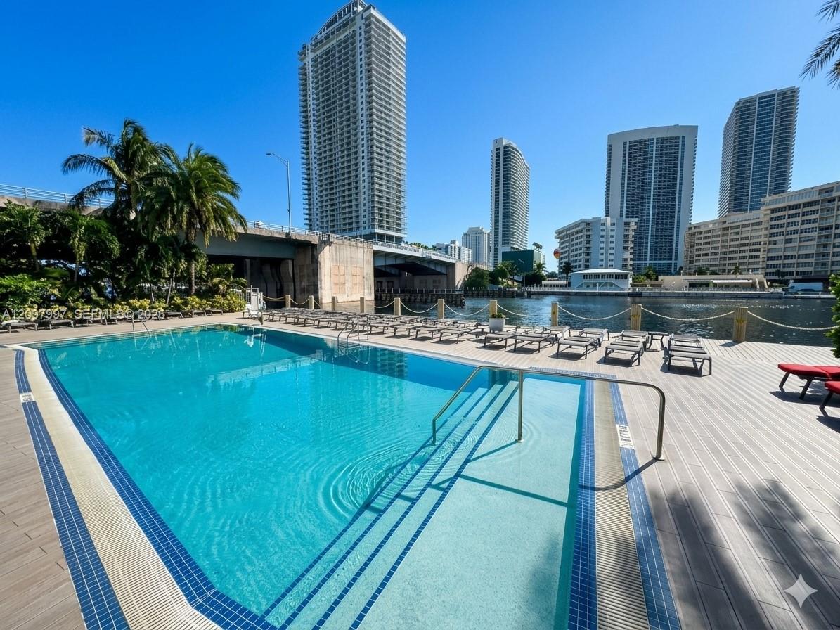 2602 E Hallandale Beach Boulevard gallery image #56