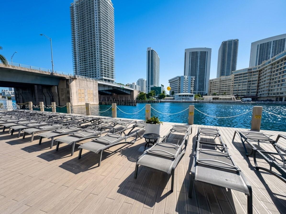 2602 E Hallandale Beach Boulevard gallery image #58