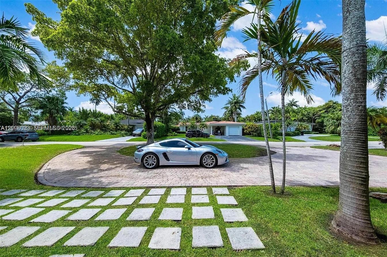 1255 NE 93rd Street