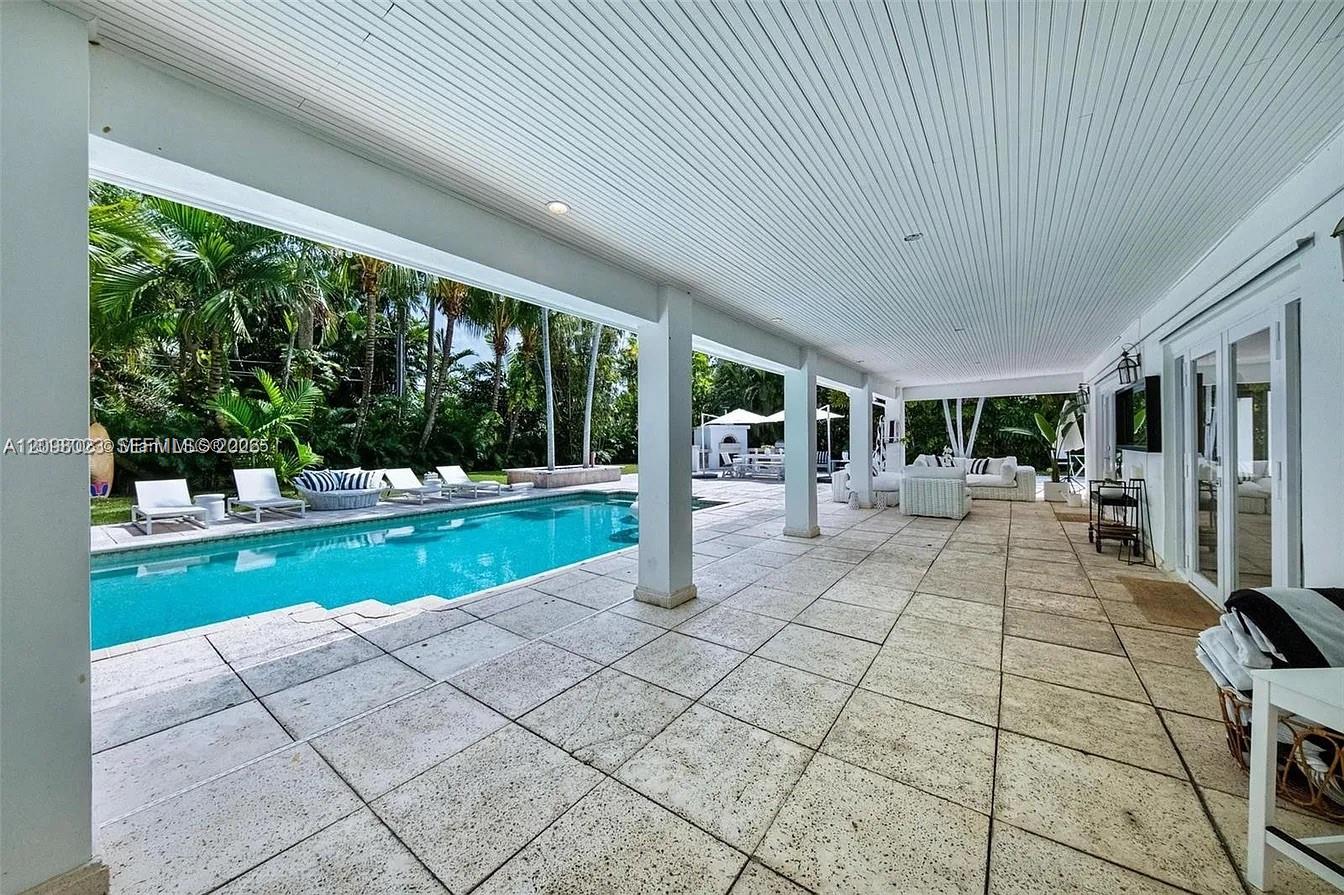 1255 NE 93rd Street