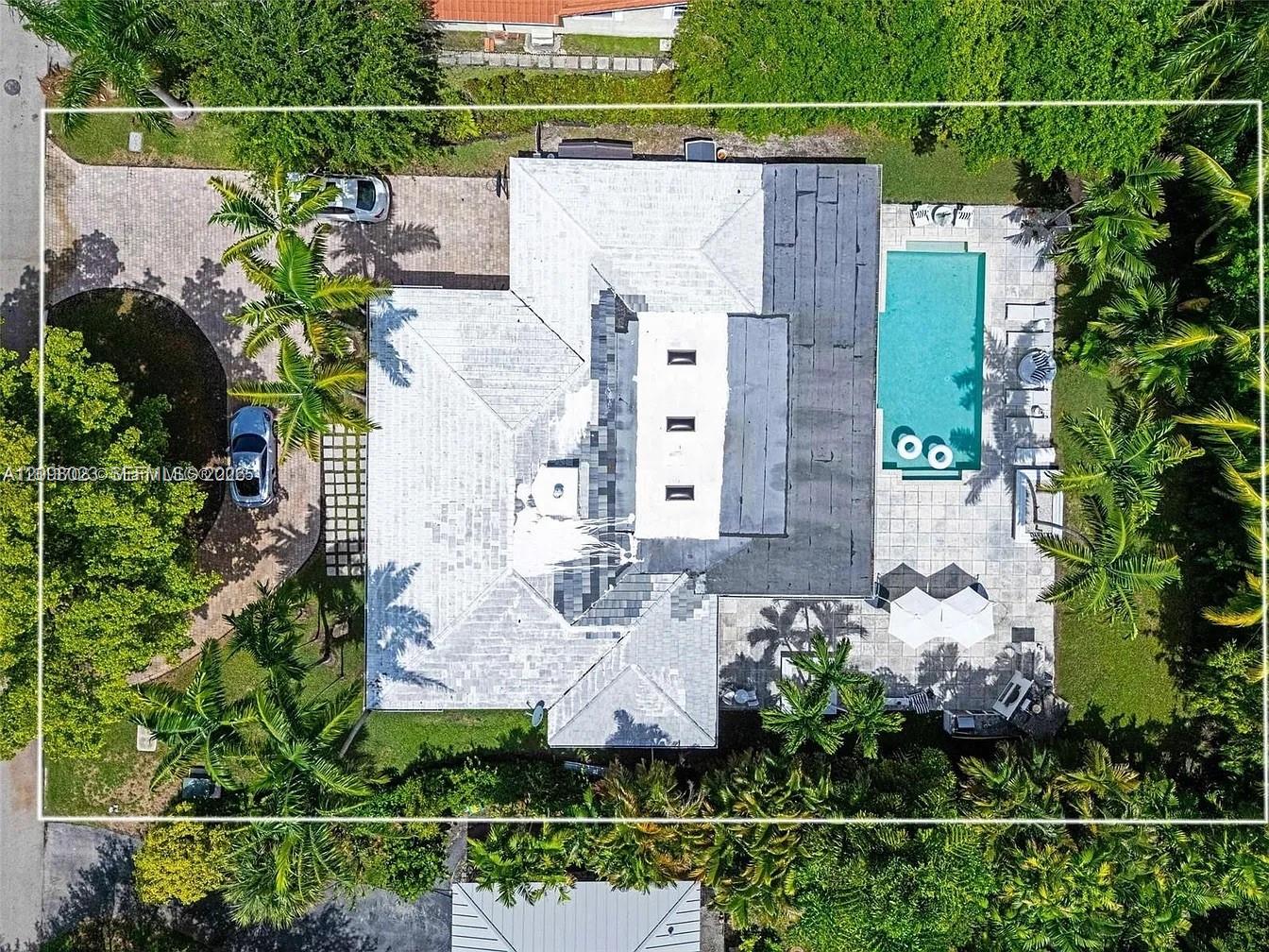 1255 NE 93rd Street