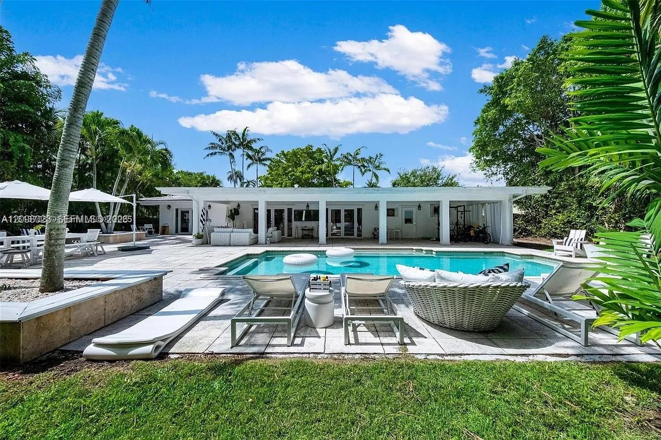 1255 NE 93rd Street