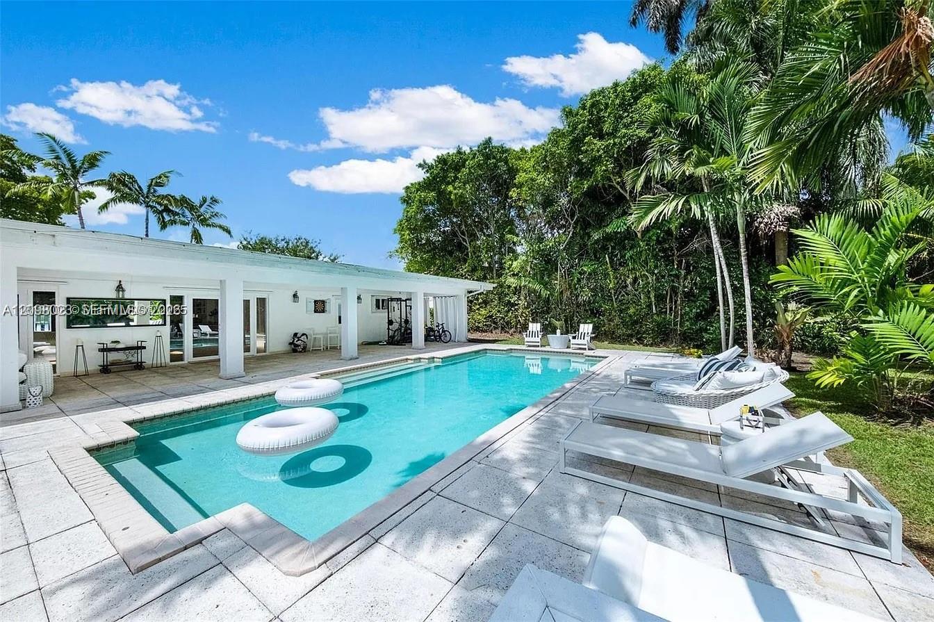 1255 NE 93rd Street