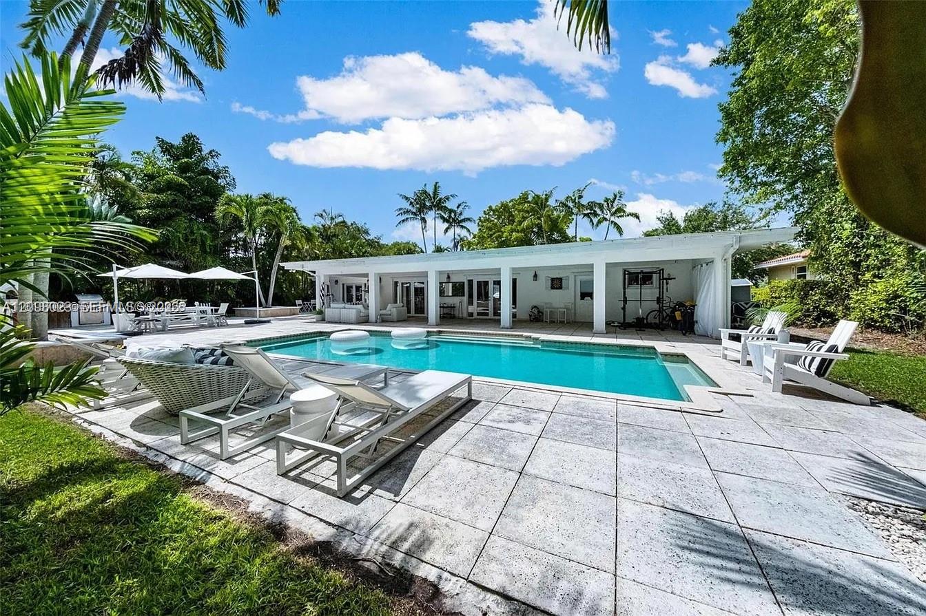 1255 NE 93rd Street