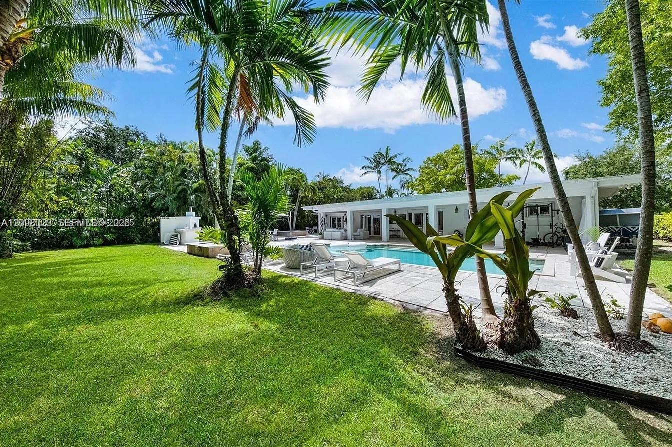 1255 NE 93rd Street
