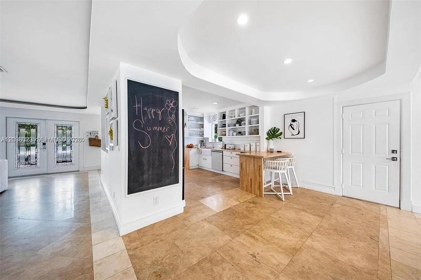 1255 NE 93rd Street