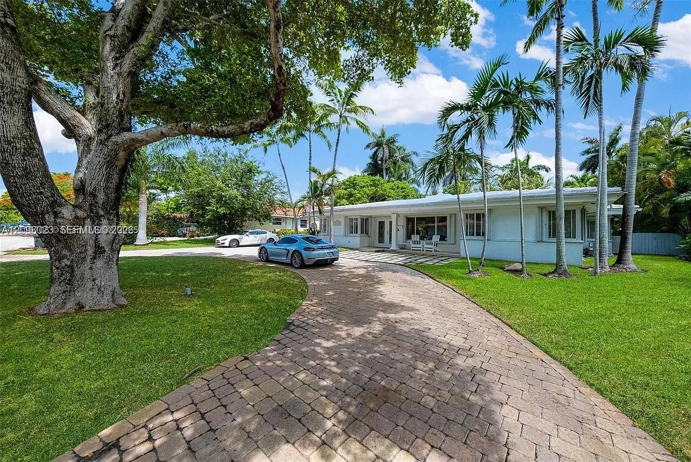1255 NE 93rd Street