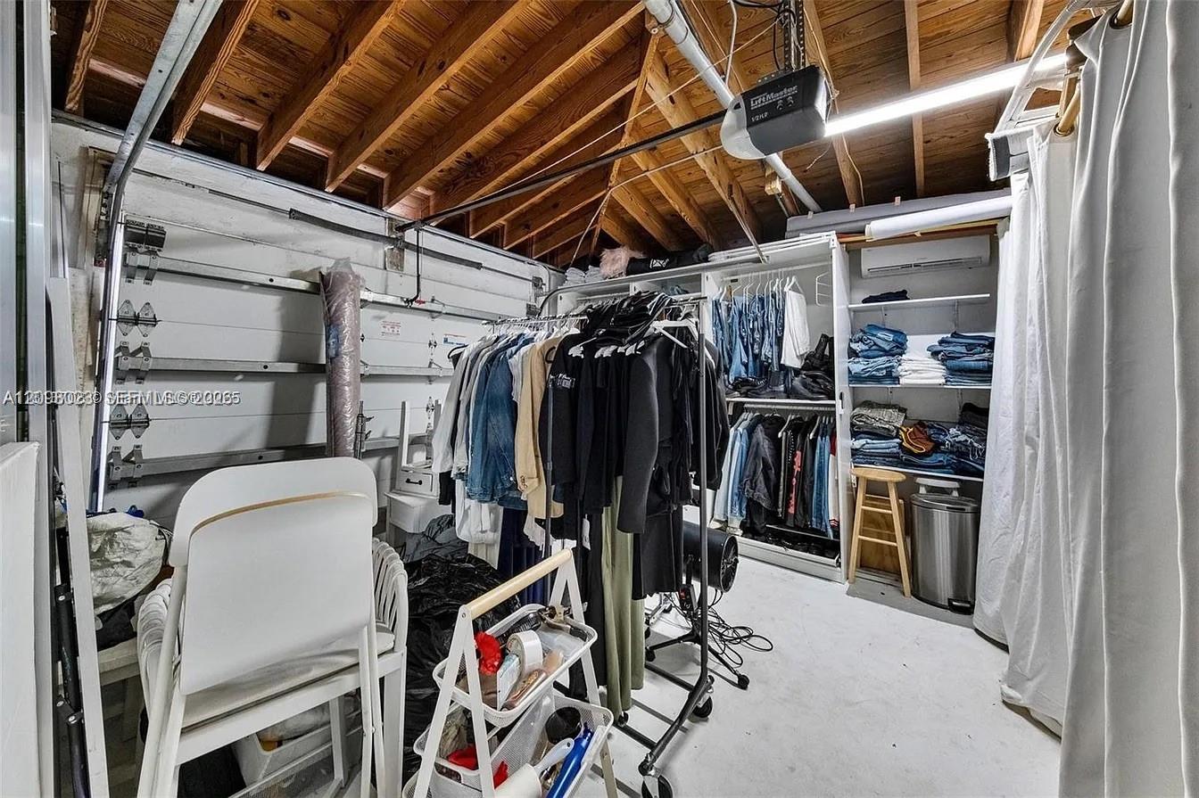 1255 NE 93rd Street