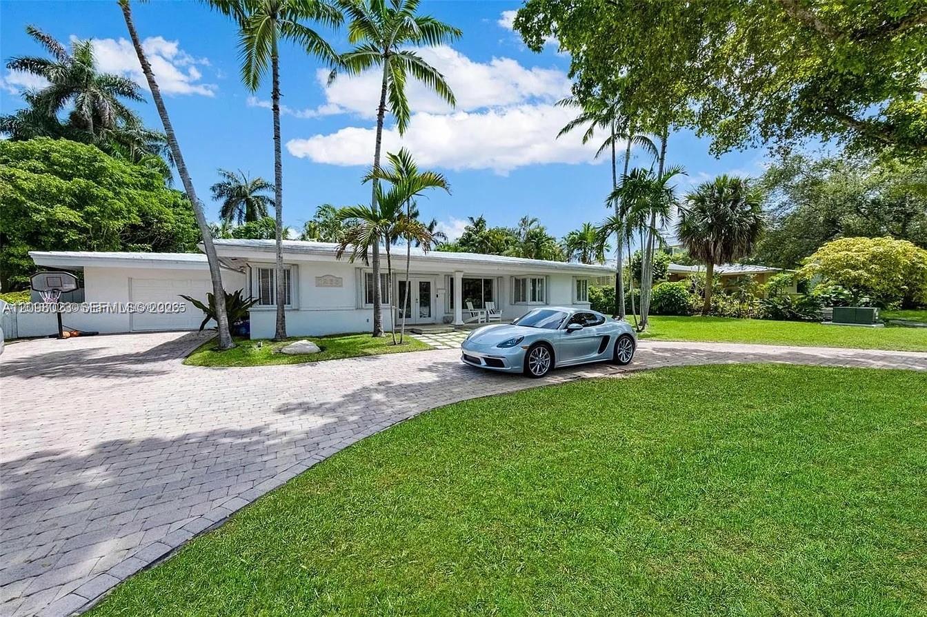 1255 NE 93rd Street