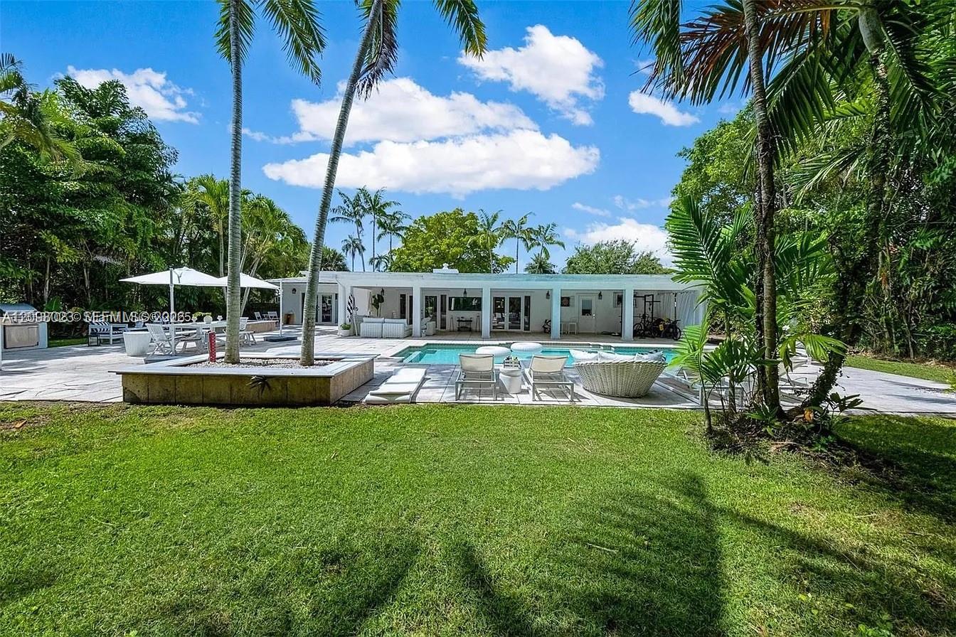1255 NE 93rd Street