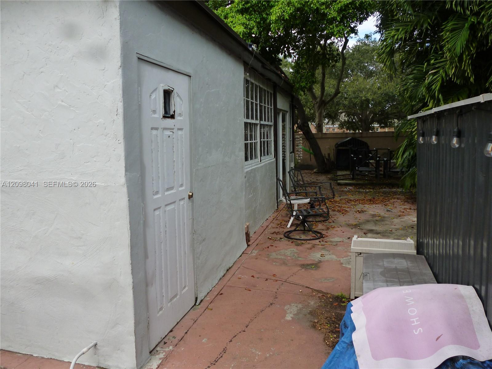 8161 NW 186th Terrace
