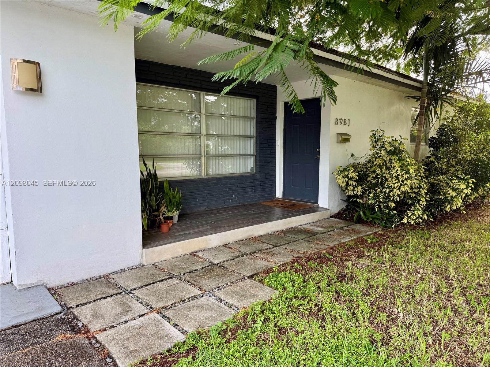 8981 SW 57th Terrace
