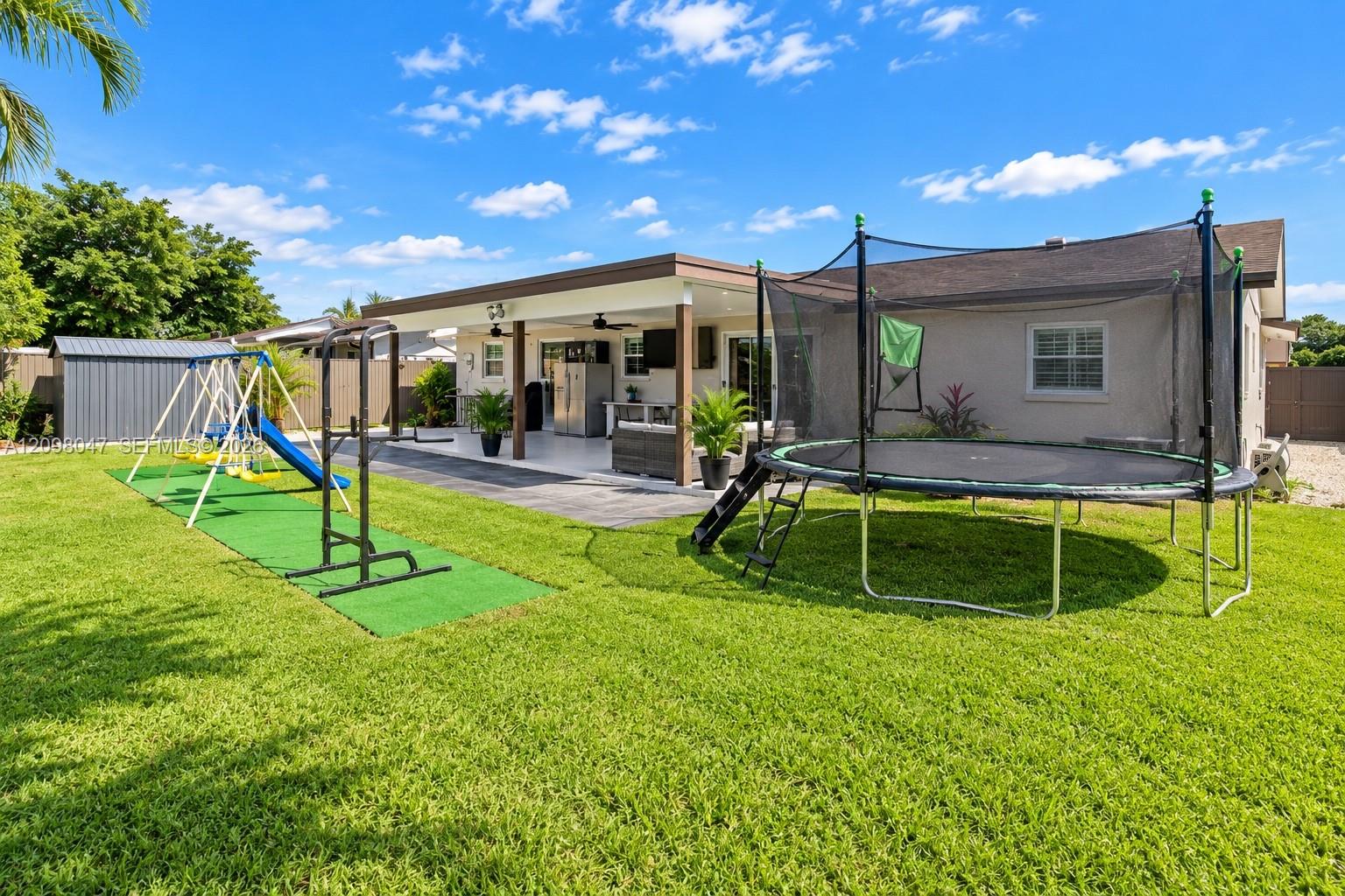 1711 N Anhinga Lane