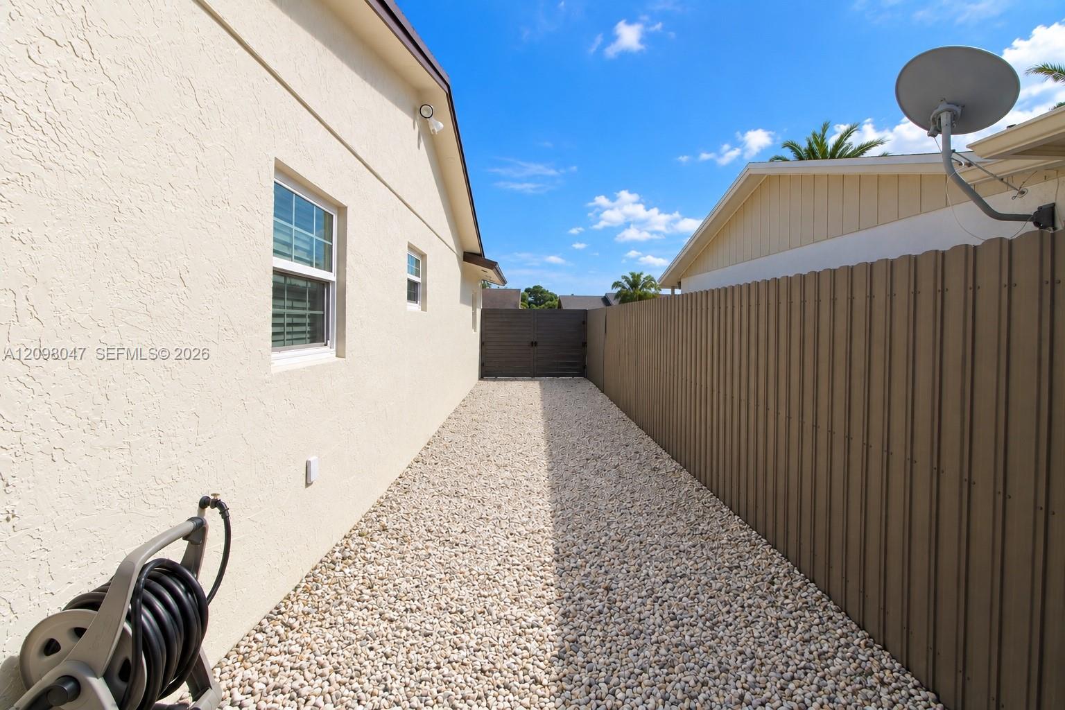 1711 N Anhinga Lane
