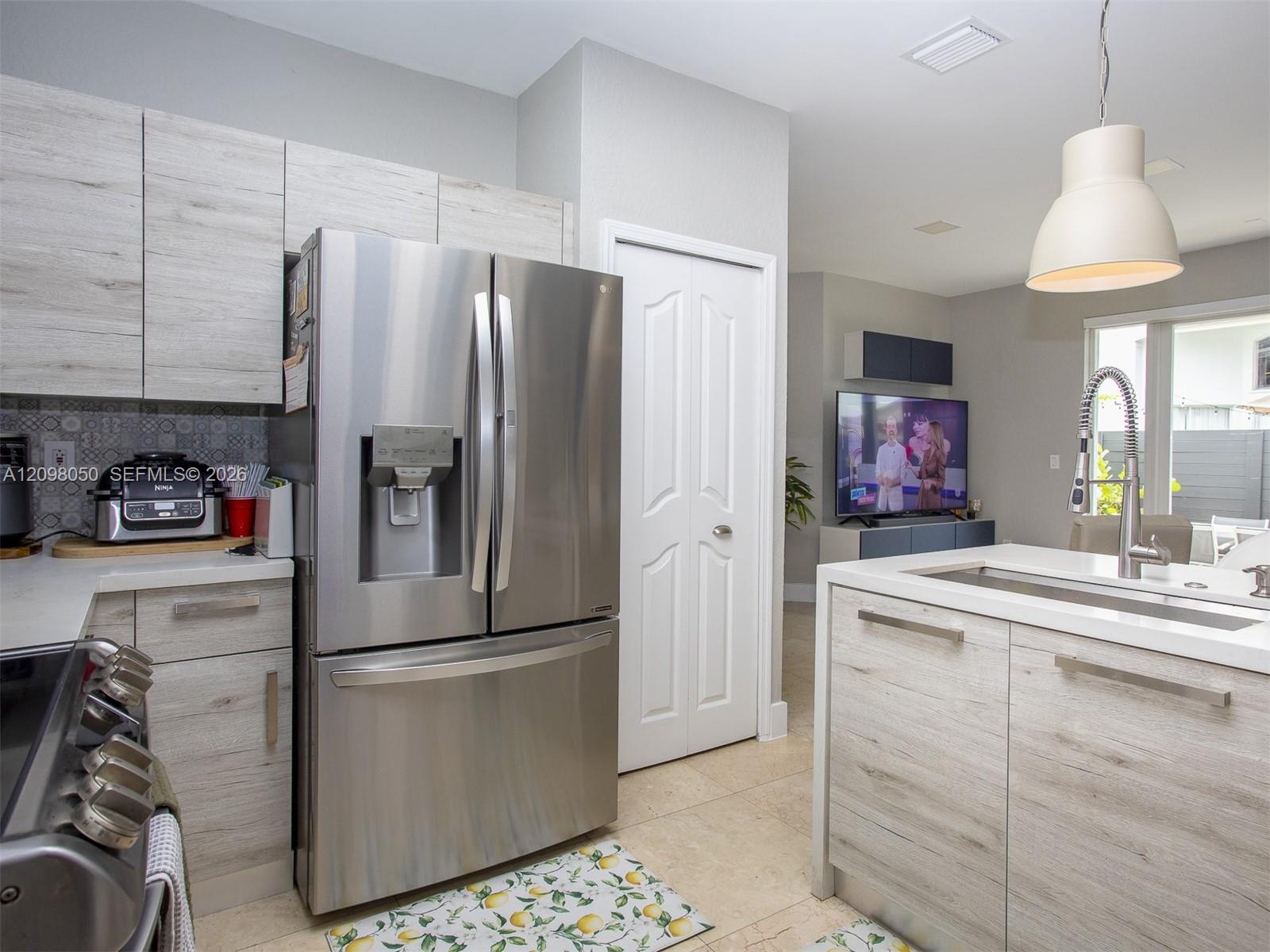 11480 NW 81st Terrace