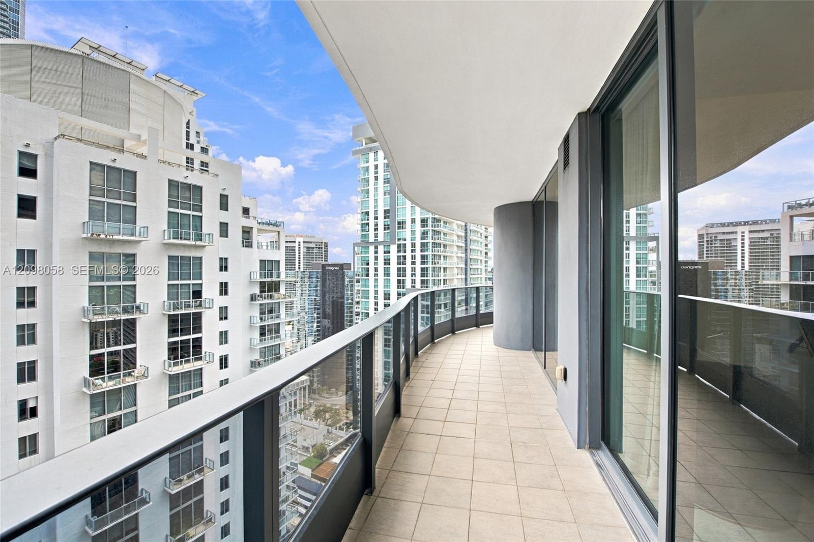 1000 Brickell Plaza