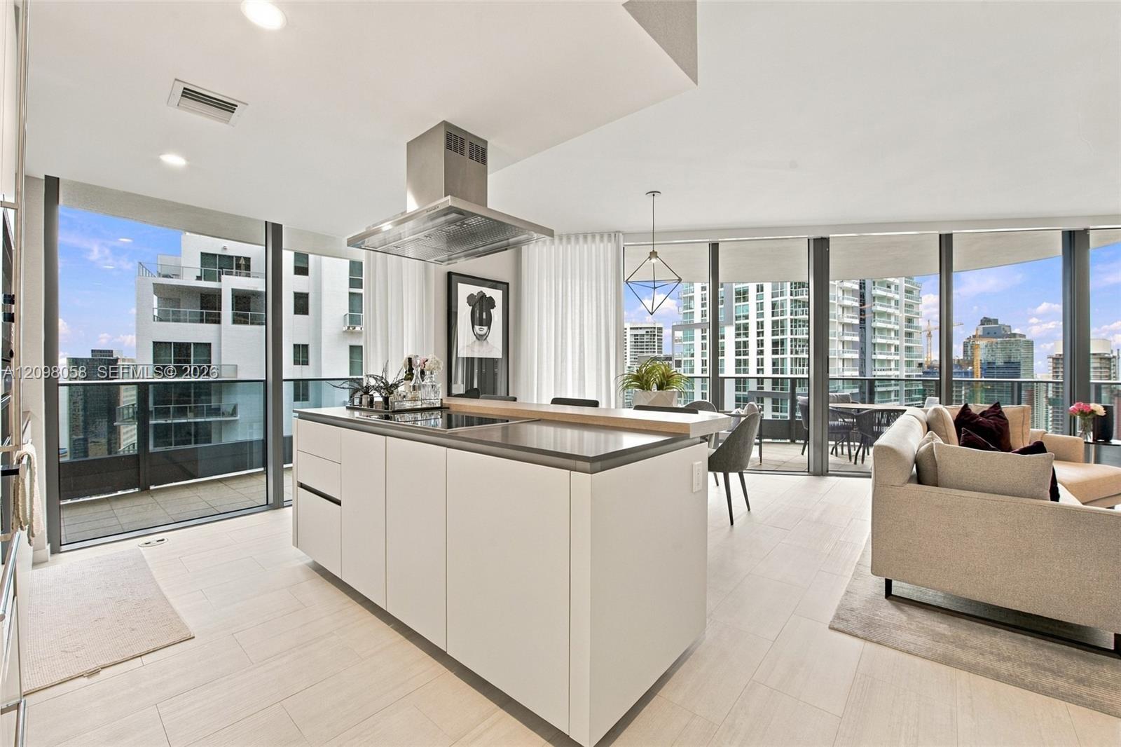 1000 Brickell Plaza