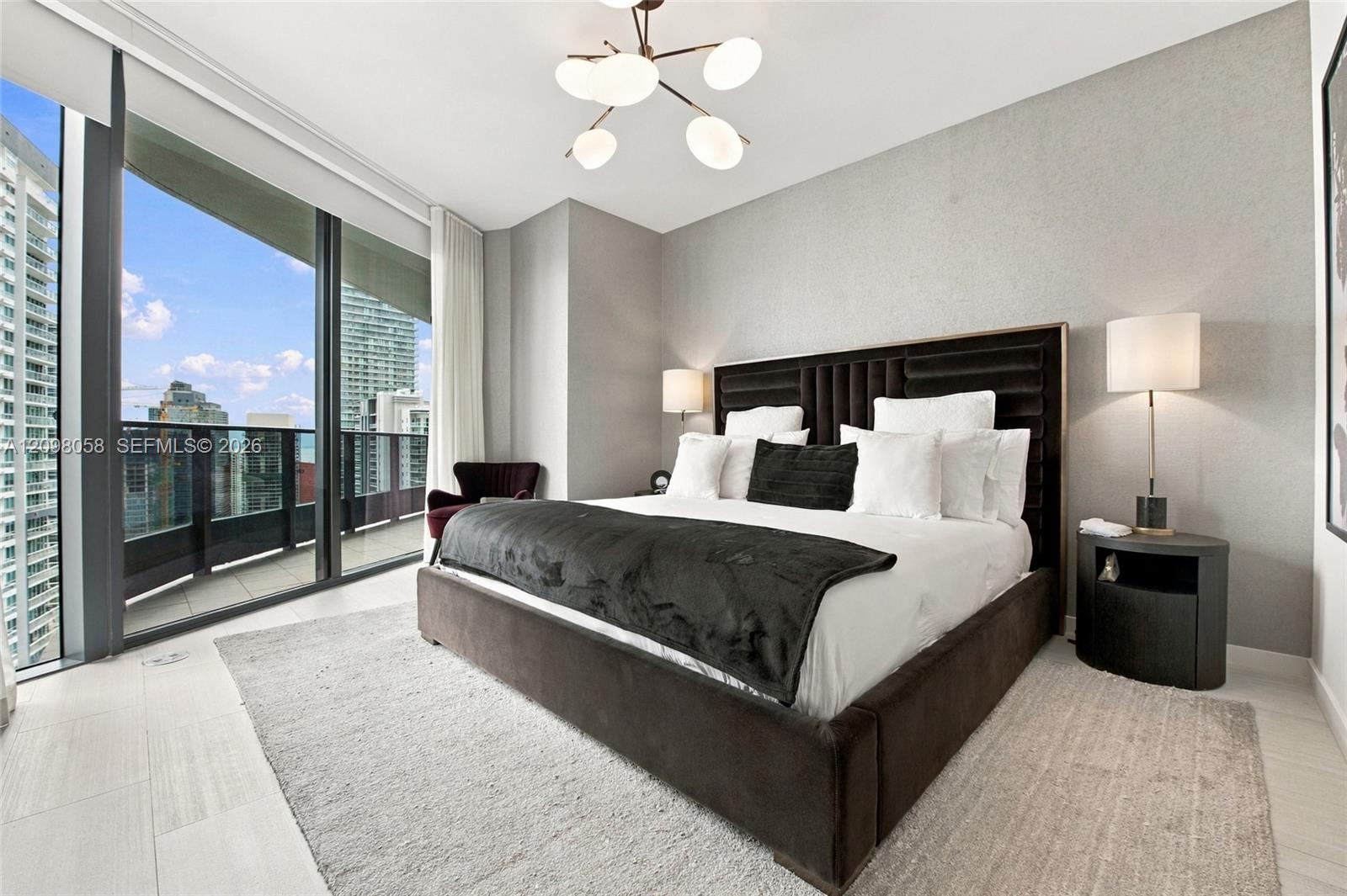 1000 Brickell Plaza