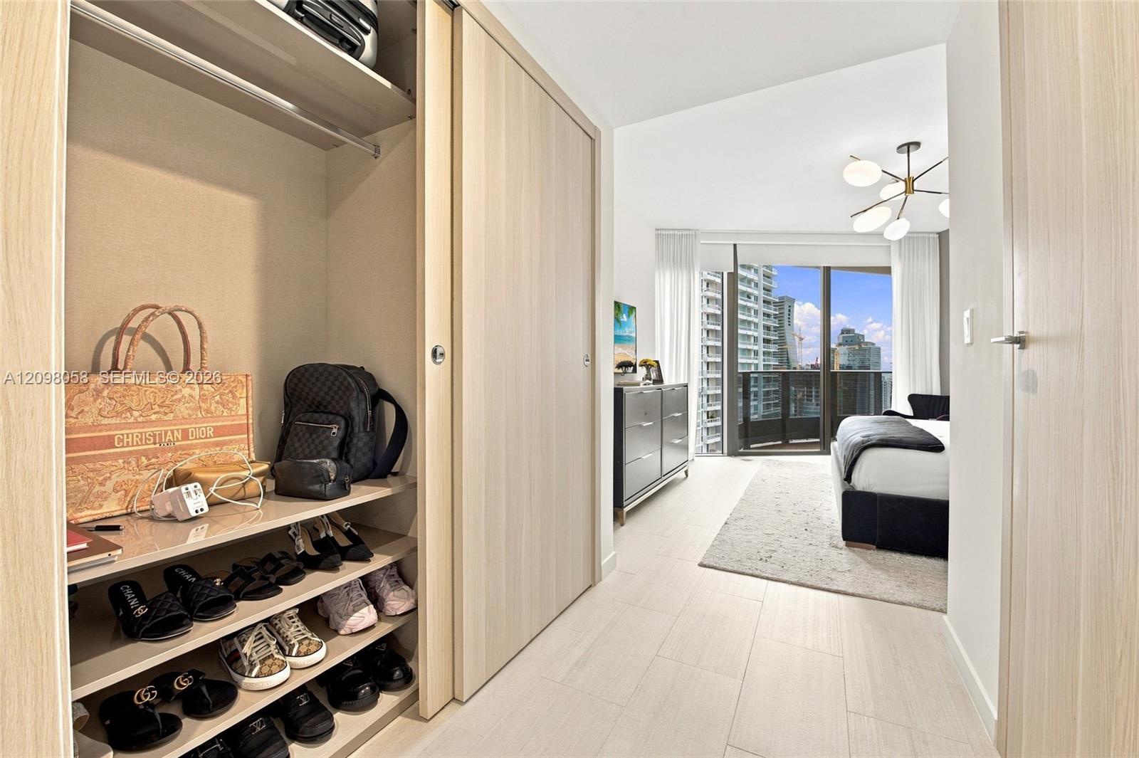 1000 Brickell Plaza