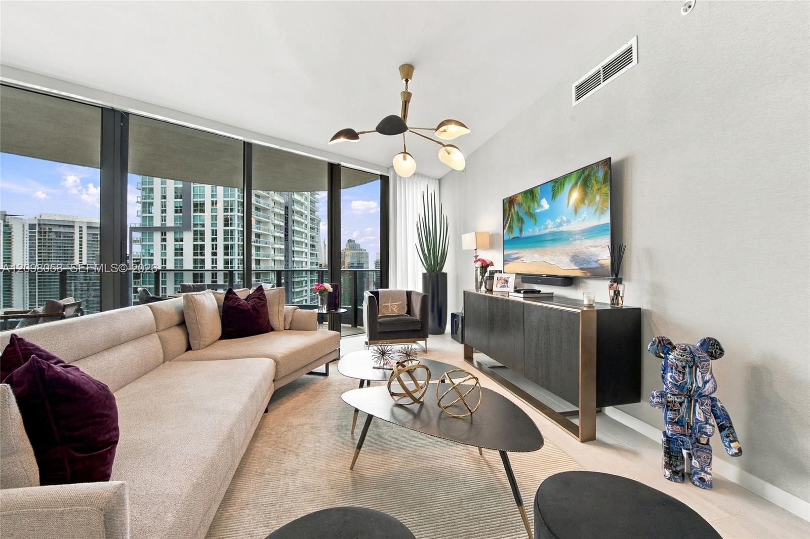 1000 Brickell Plaza