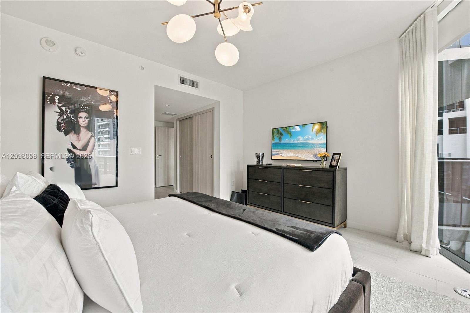 1000 Brickell Plaza