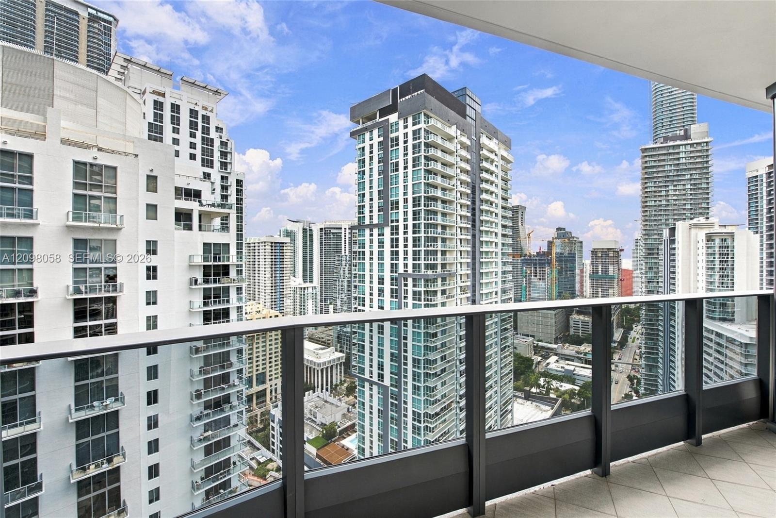 1000 Brickell Plaza