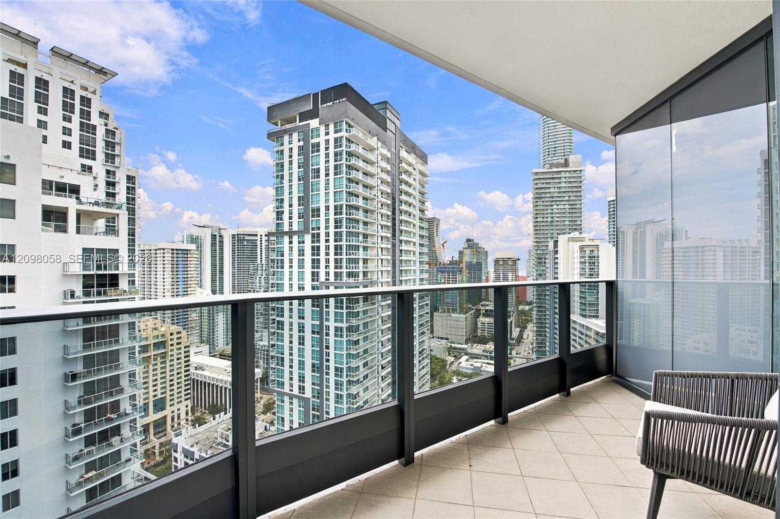 1000 Brickell Plaza