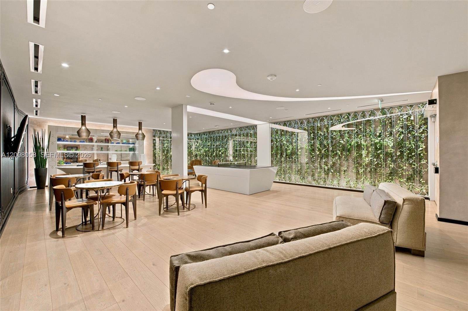 1000 Brickell Plaza