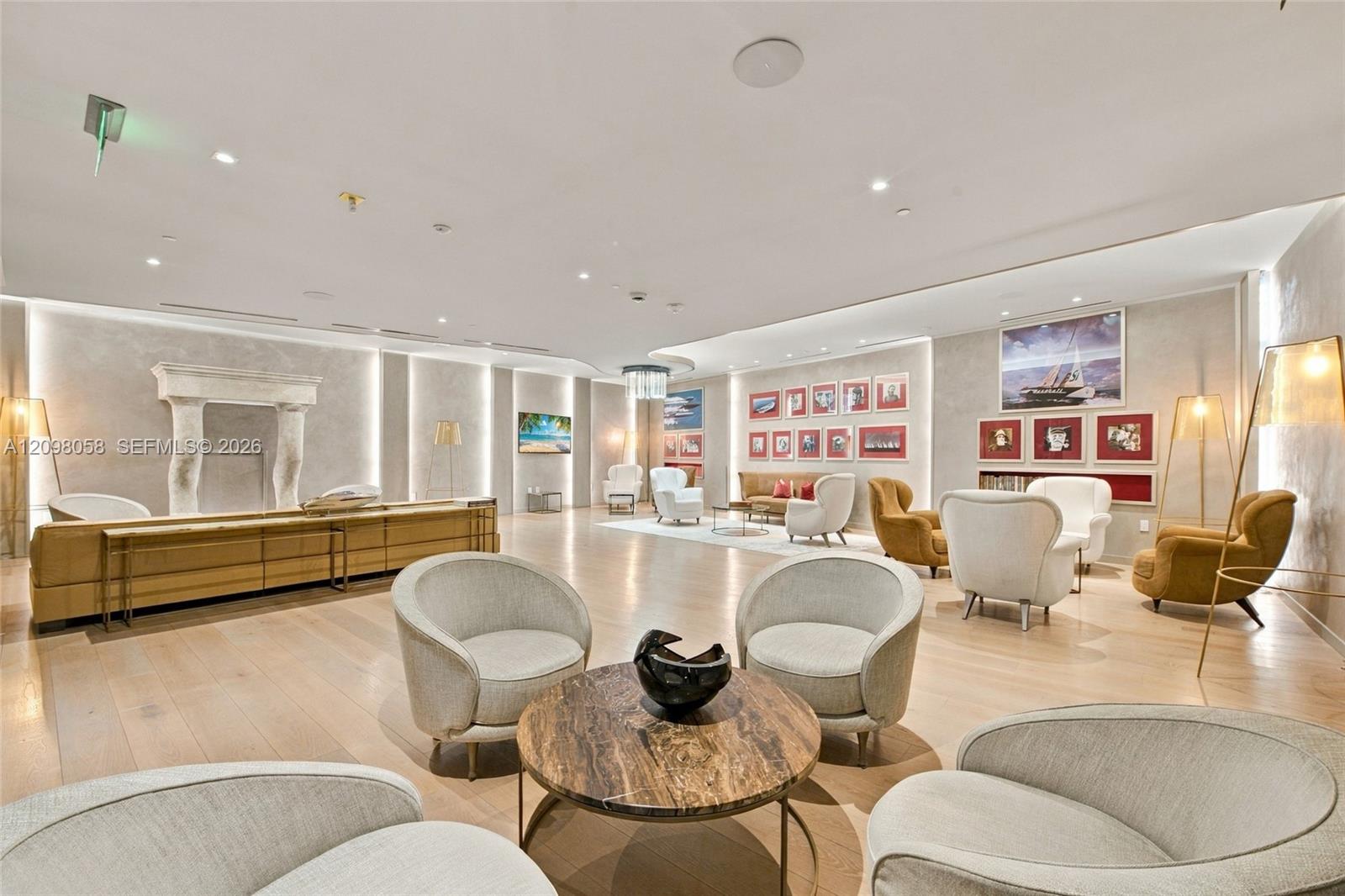 1000 Brickell Plaza