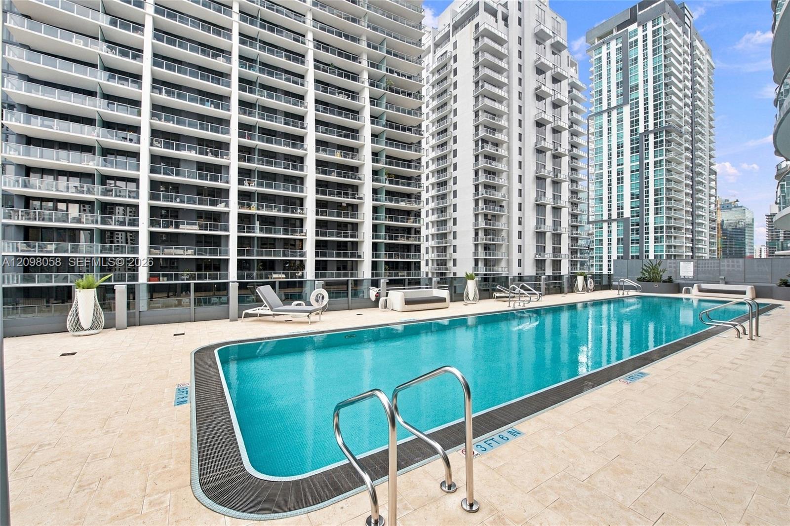 1000 Brickell Plaza