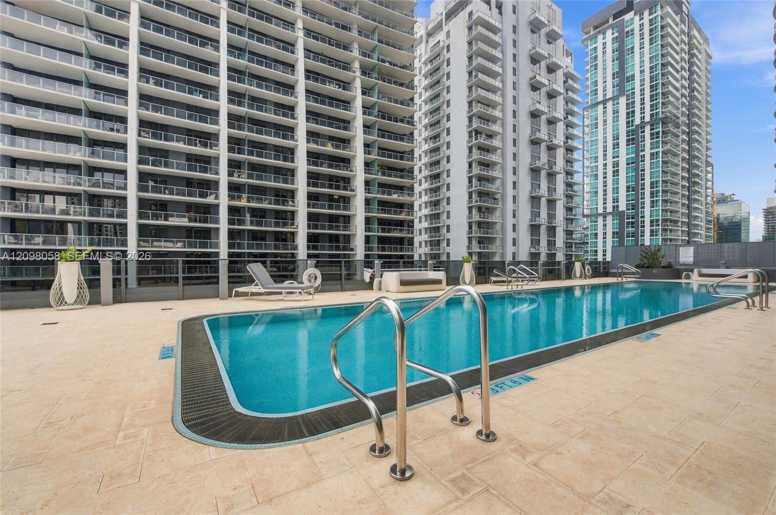 1000 Brickell Plaza