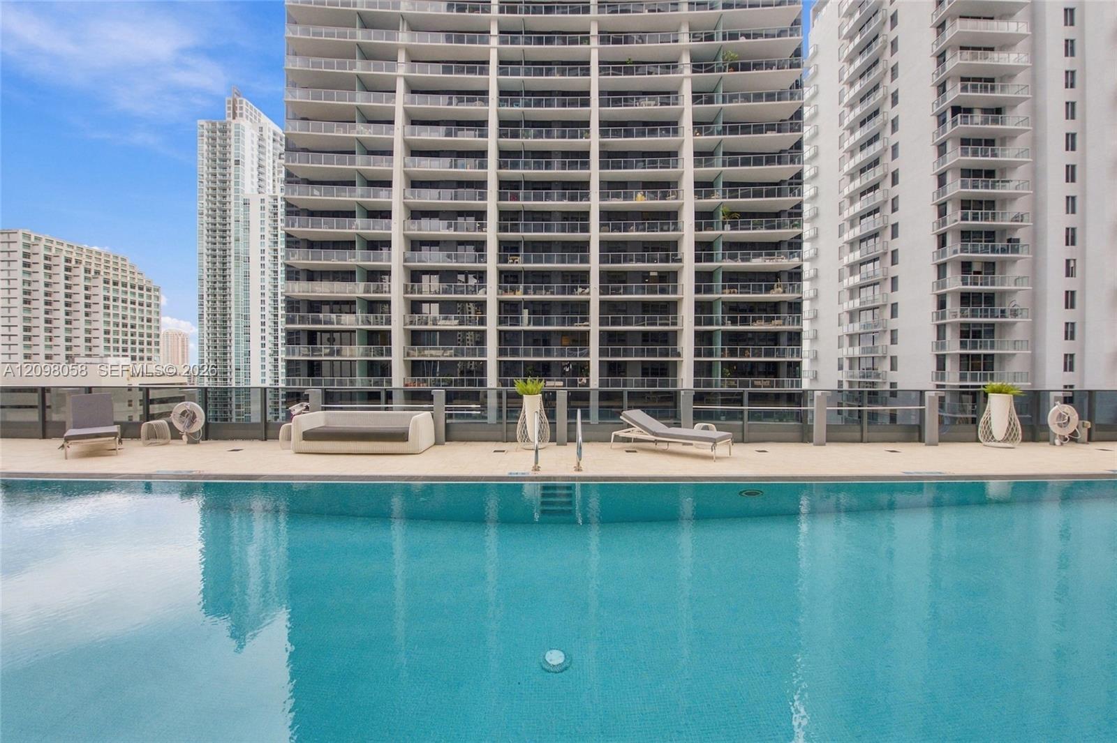 1000 Brickell Plaza