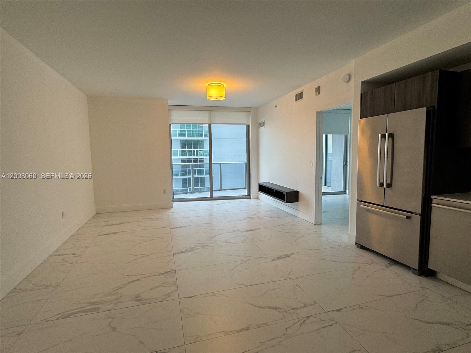 488 NE 18th Street