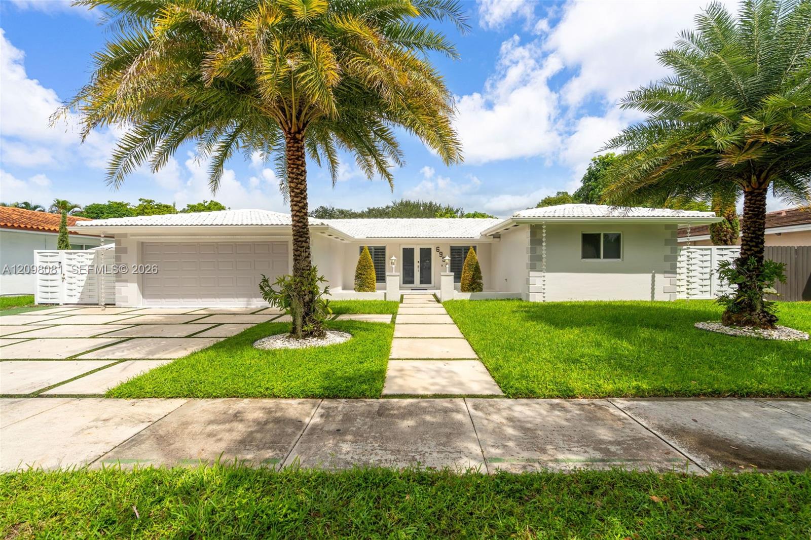 6951 S Miami Lakeway
