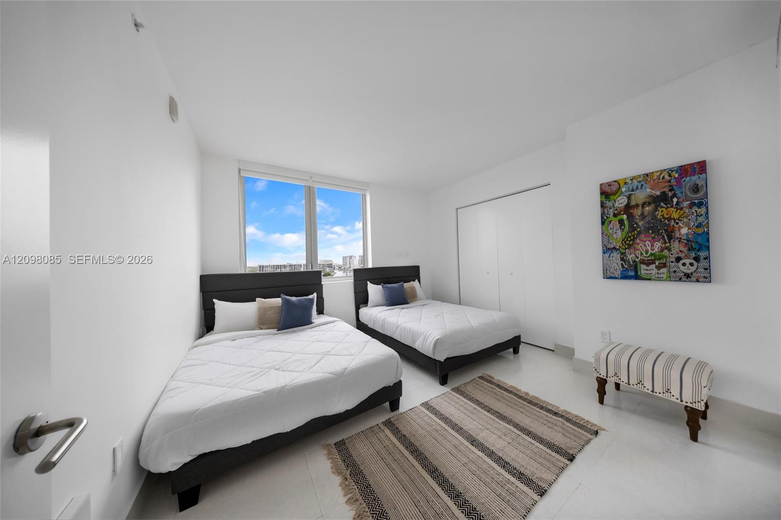 2600 E Hallandale Beach Boulevard gallery image #33