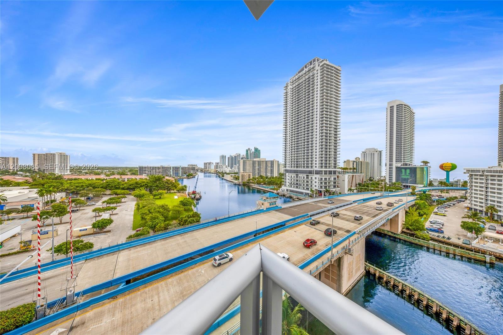 2600 E Hallandale Beach Boulevard gallery image #44