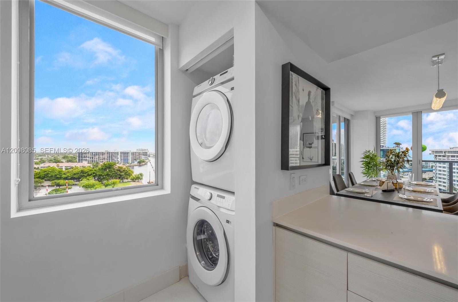 2600 E Hallandale Beach Boulevard gallery image #51
