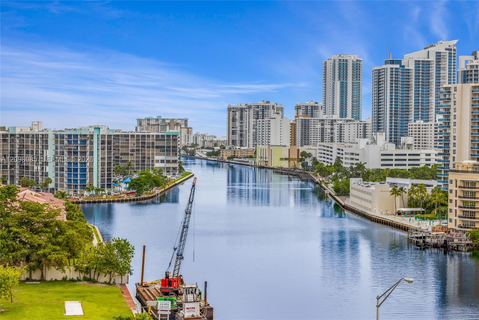 2600 E Hallandale Beach Boulevard gallery image #56