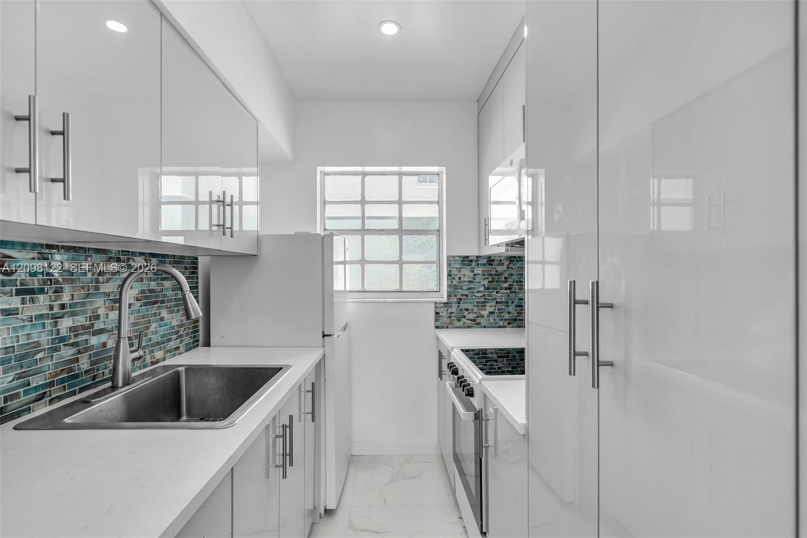 635 8th Street