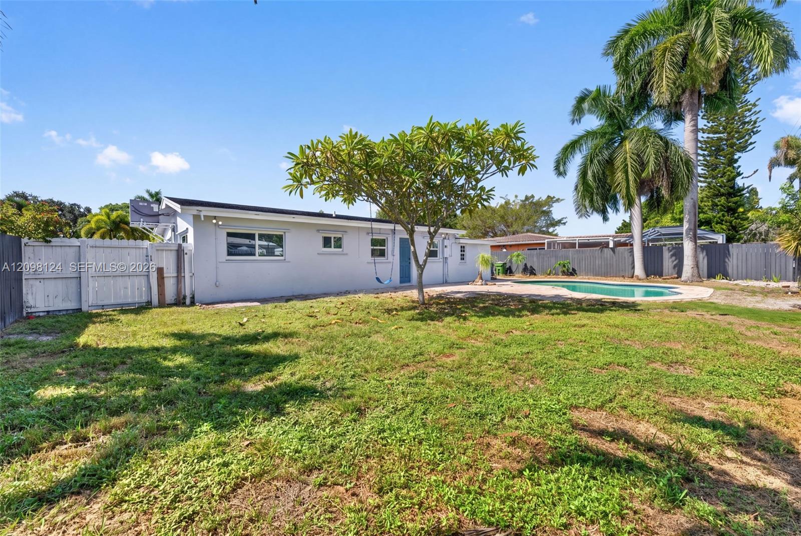 1301 NW 45th Street gallery image #27