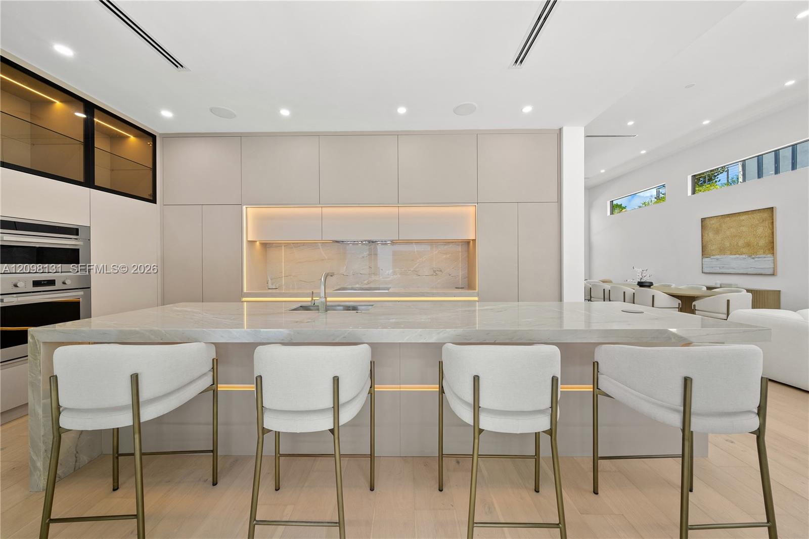 280 NW 47th Street