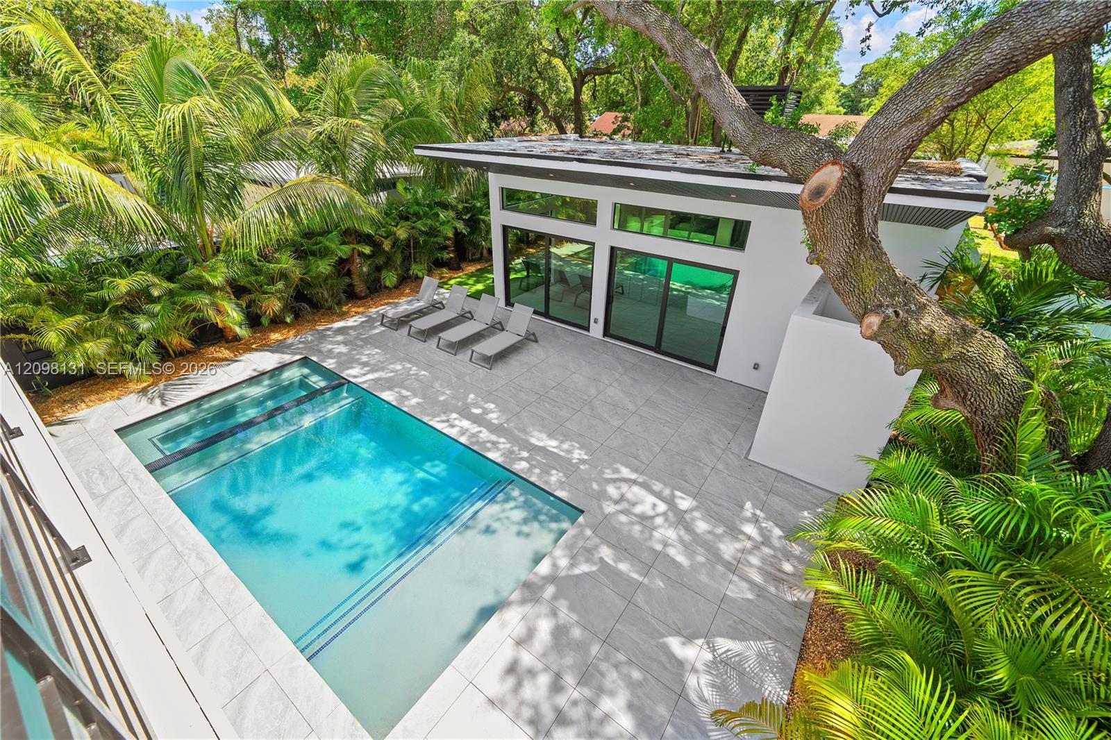 280 NW 47th Street