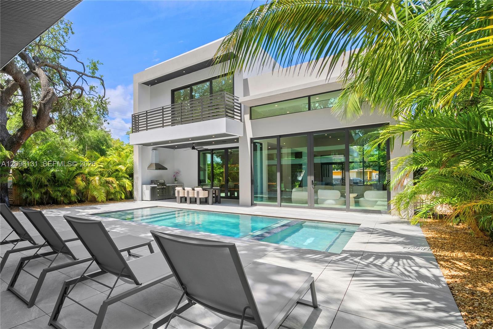 280 NW 47th Street