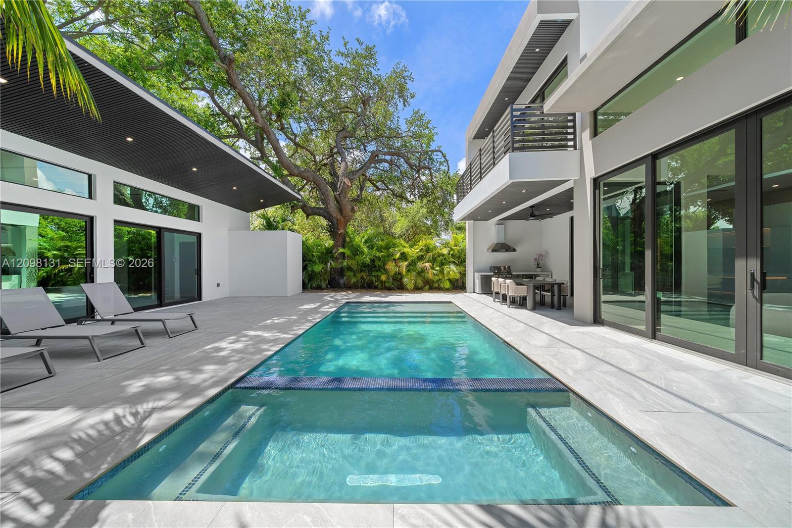 280 NW 47th Street