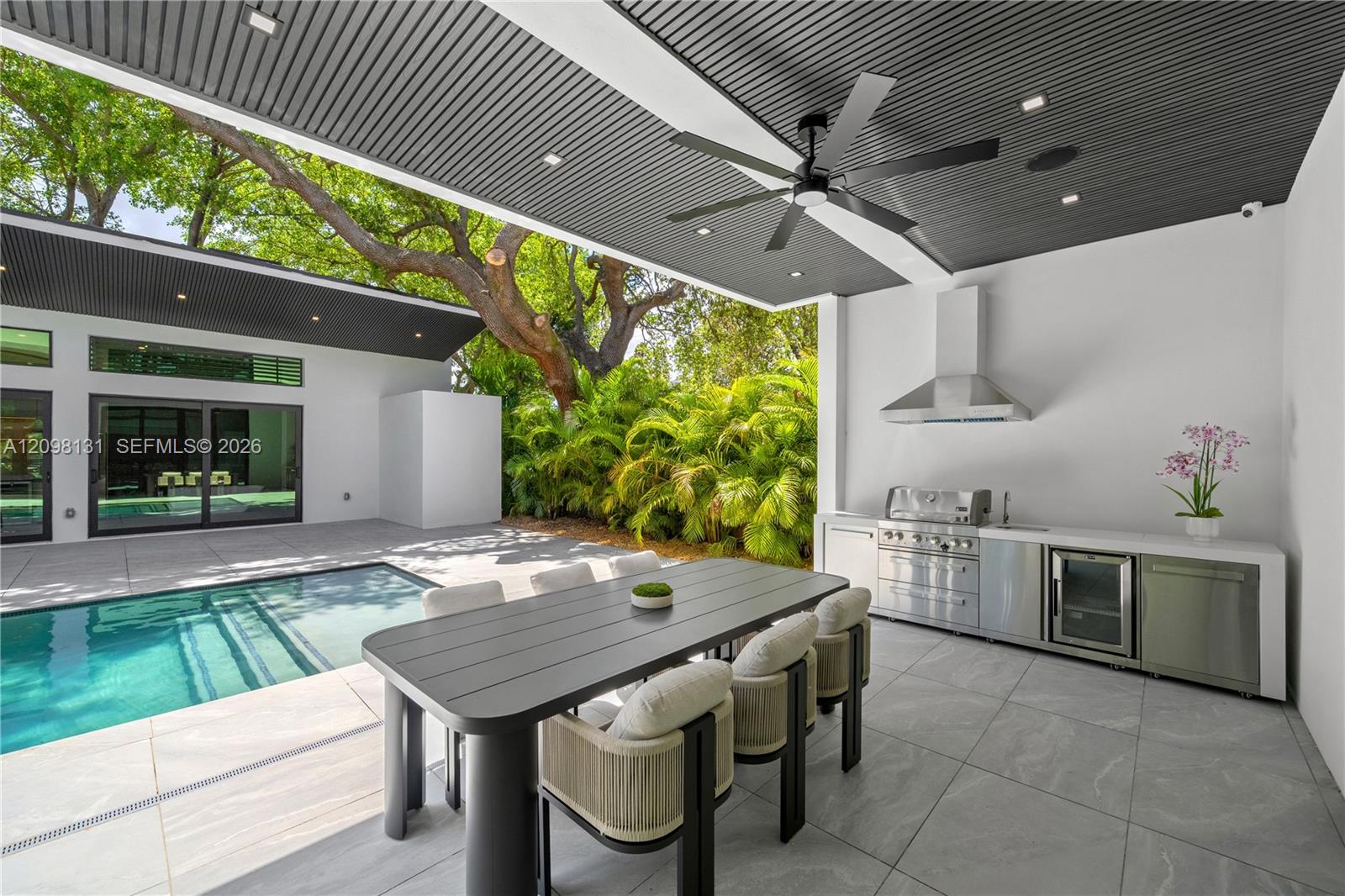 280 NW 47th Street