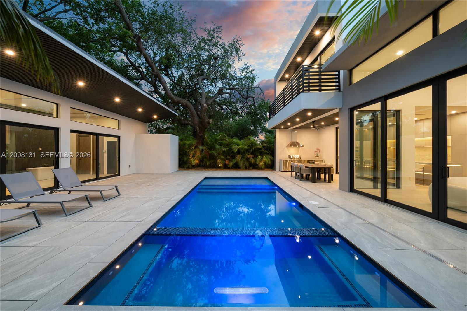 280 NW 47th Street