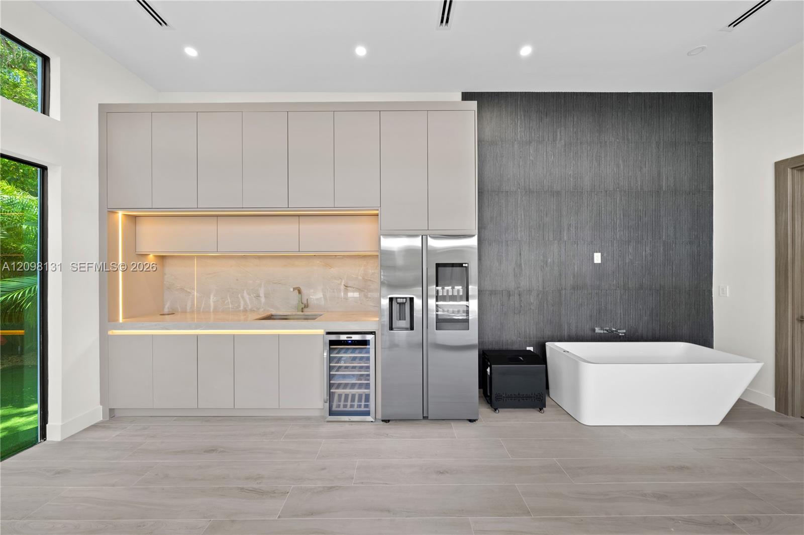 280 NW 47th Street