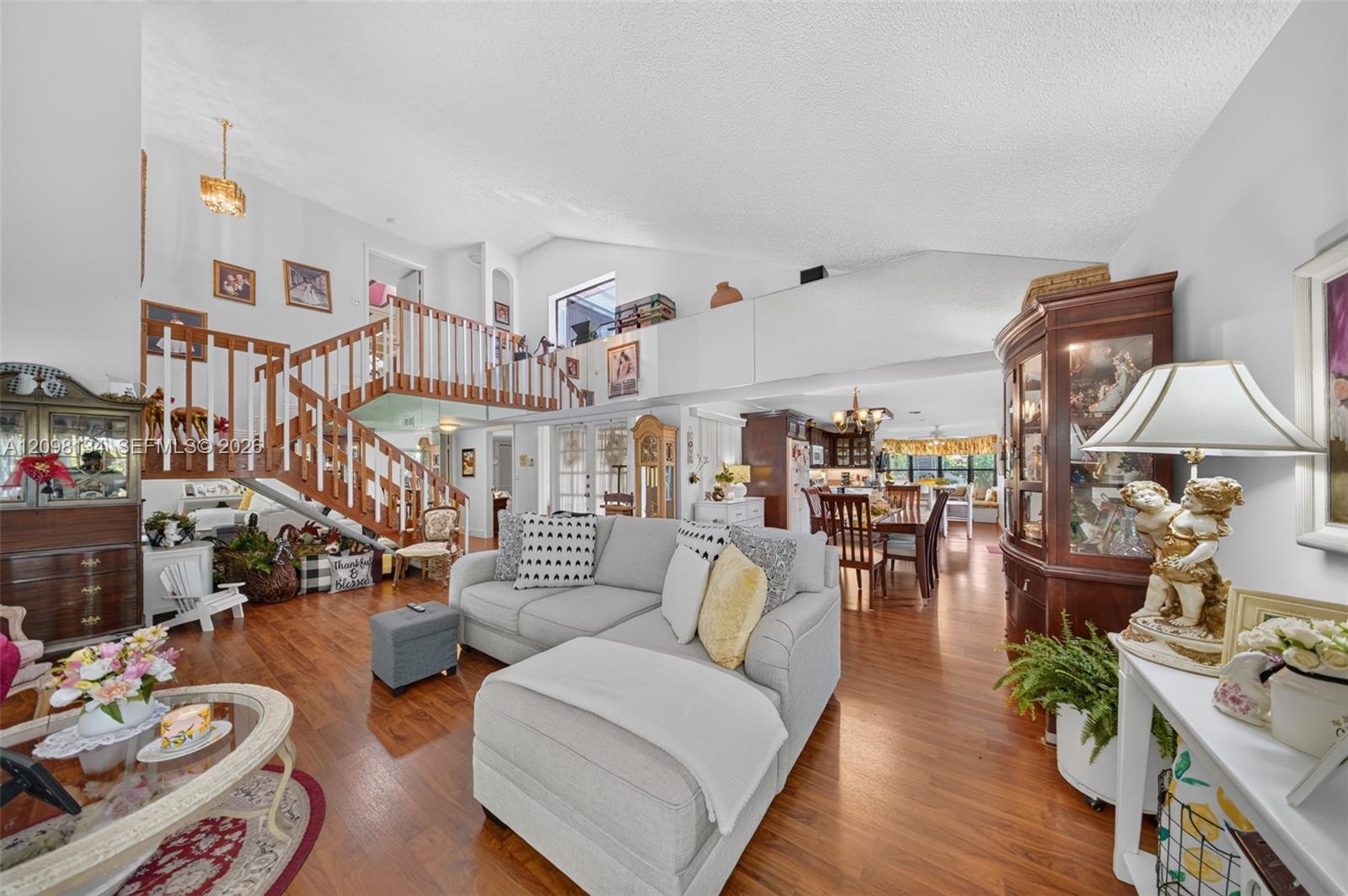 11825 SW 104th Terrace
